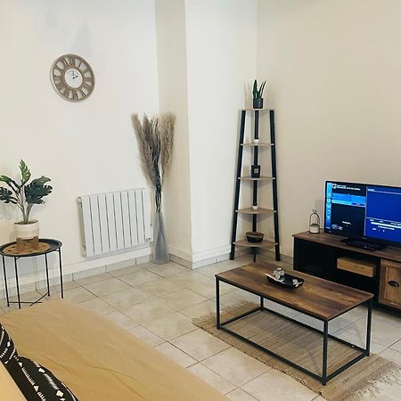 Appartement Authentique Coeur De Ville Σετ Εξωτερικό φωτογραφία