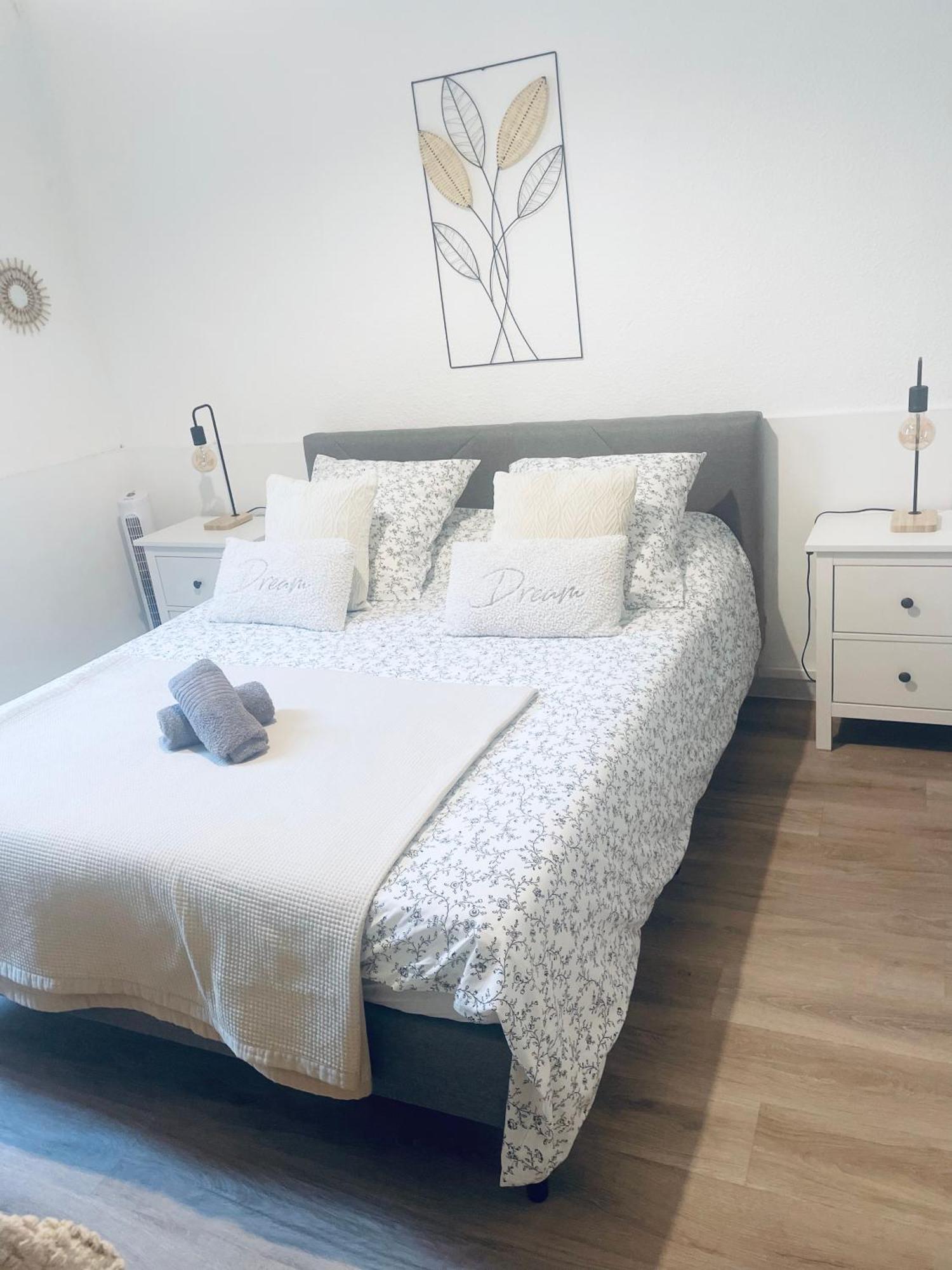 Appartement Authentique Coeur De Ville Σετ Εξωτερικό φωτογραφία